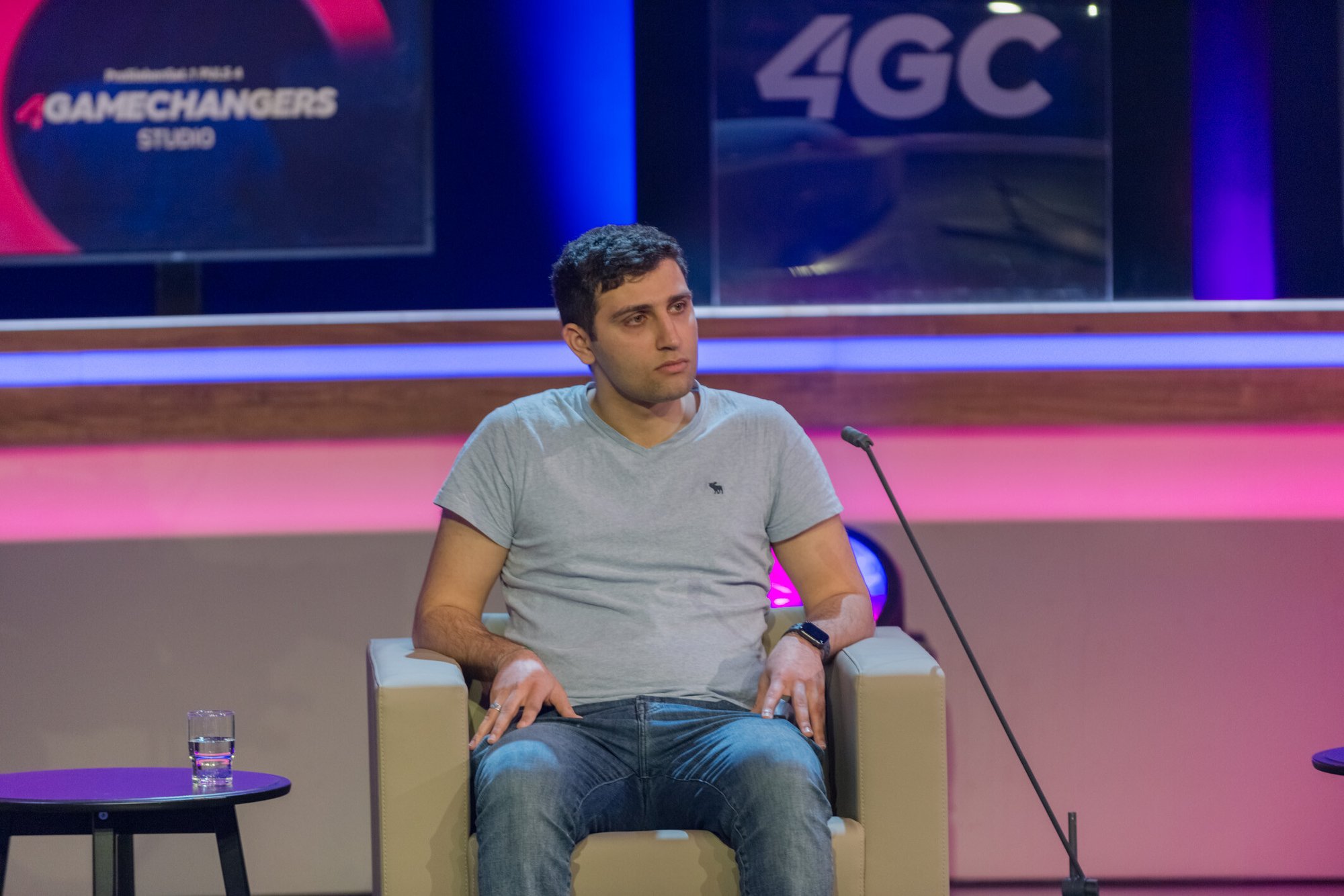 ARkadi Jeghiazaryan at the 4Gameschangers Festival at a panel discussion